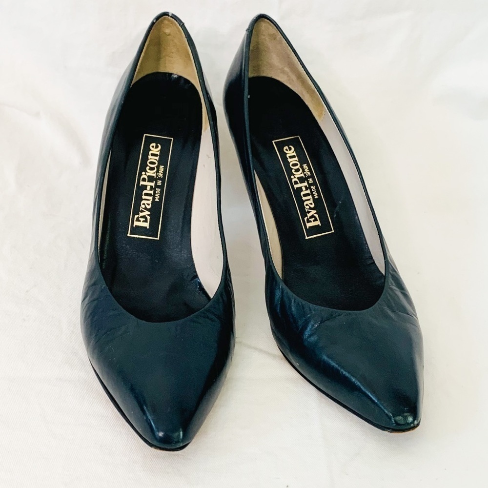 Even-Picone / Vintage Navy Leather Pumps